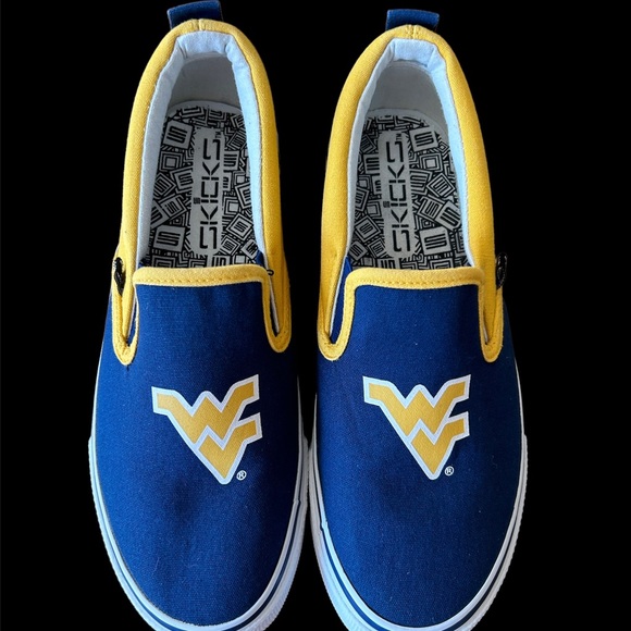 Skicks - Picture 1 of 2